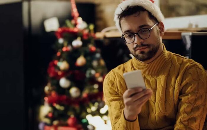 Coping With Loneliness Over the Holidays: A Guide for Adults in DuPage County