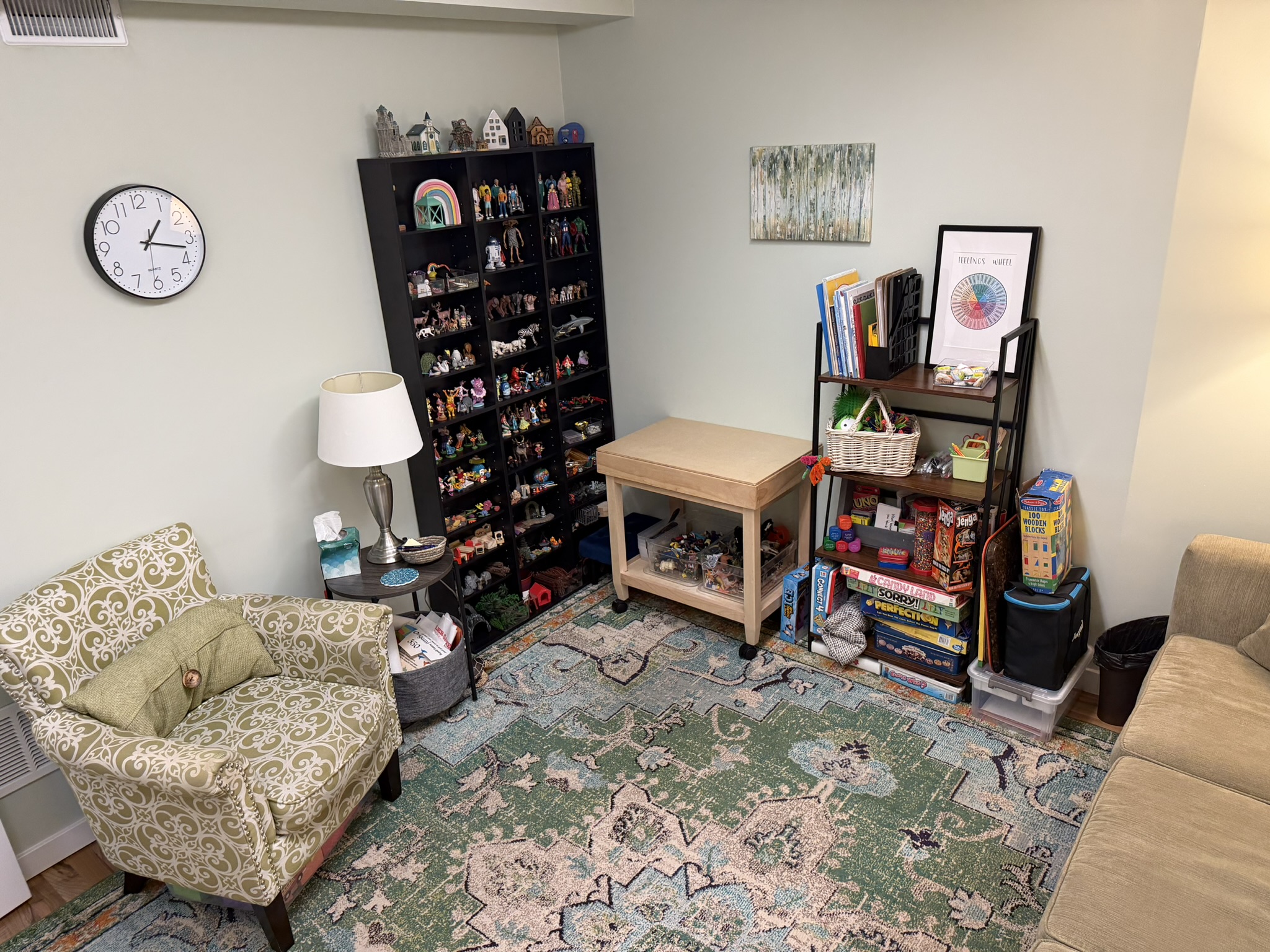 Play Therapy in Naperville, Wheaton, and Geneva Play Therapy in Naperville, Wheaton, and Geneva