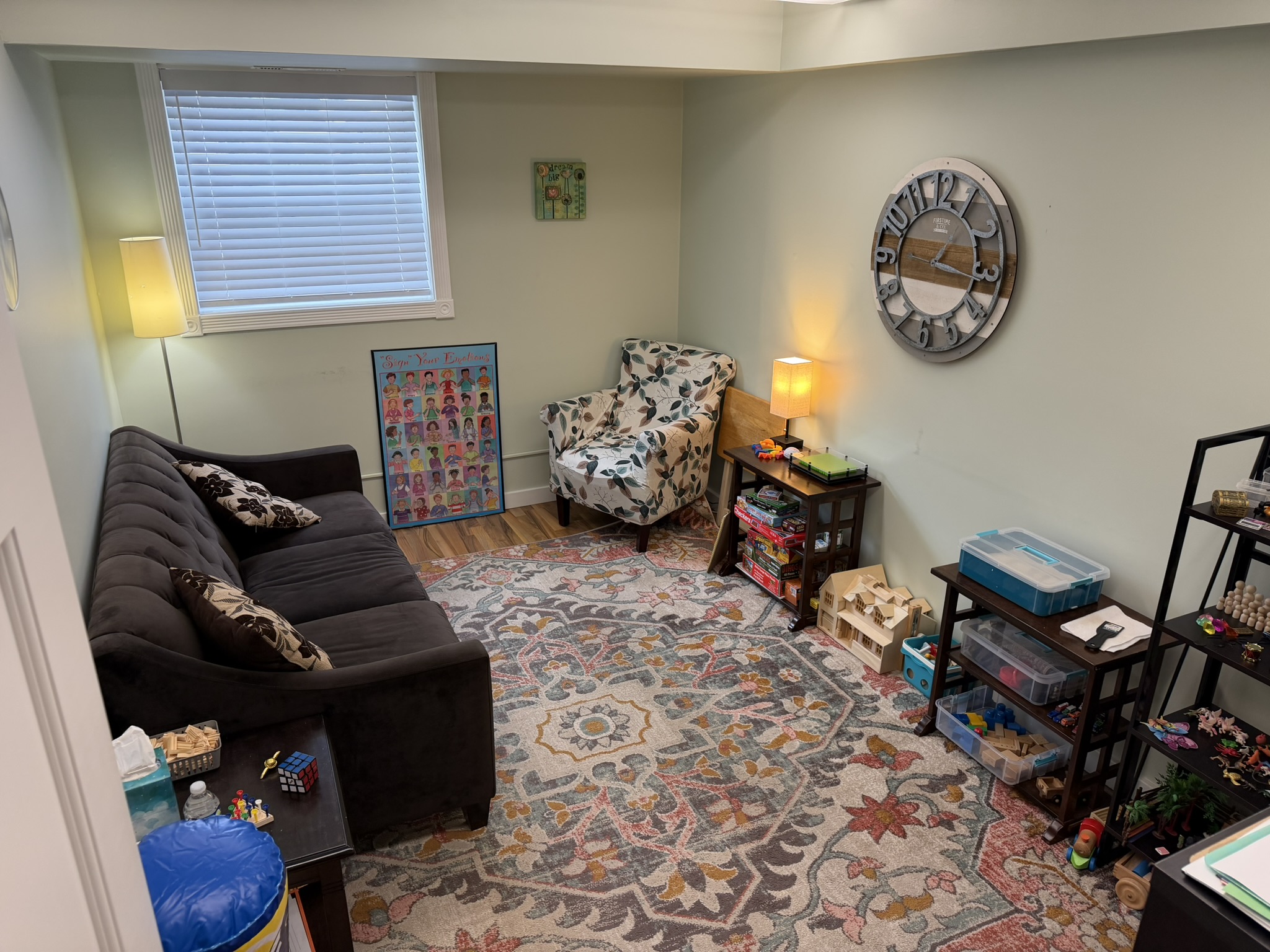 Play Therapy in Naperville, Wheaton, and Geneva Play Therapy in Naperville, Wheaton, and Geneva