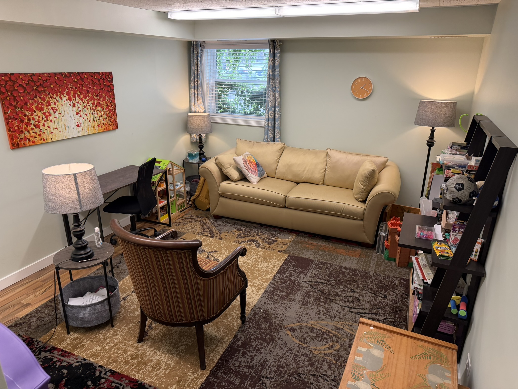 Play Therapy in Naperville, Wheaton, and Geneva Play Therapy in Naperville, Wheaton, and Geneva